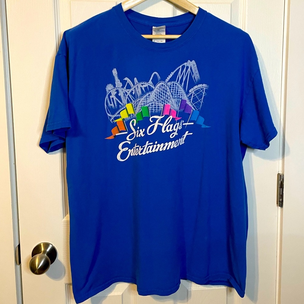 Gildan Six Flags Entertainment blue tee w/ theme park rides graphic unisex sz XL